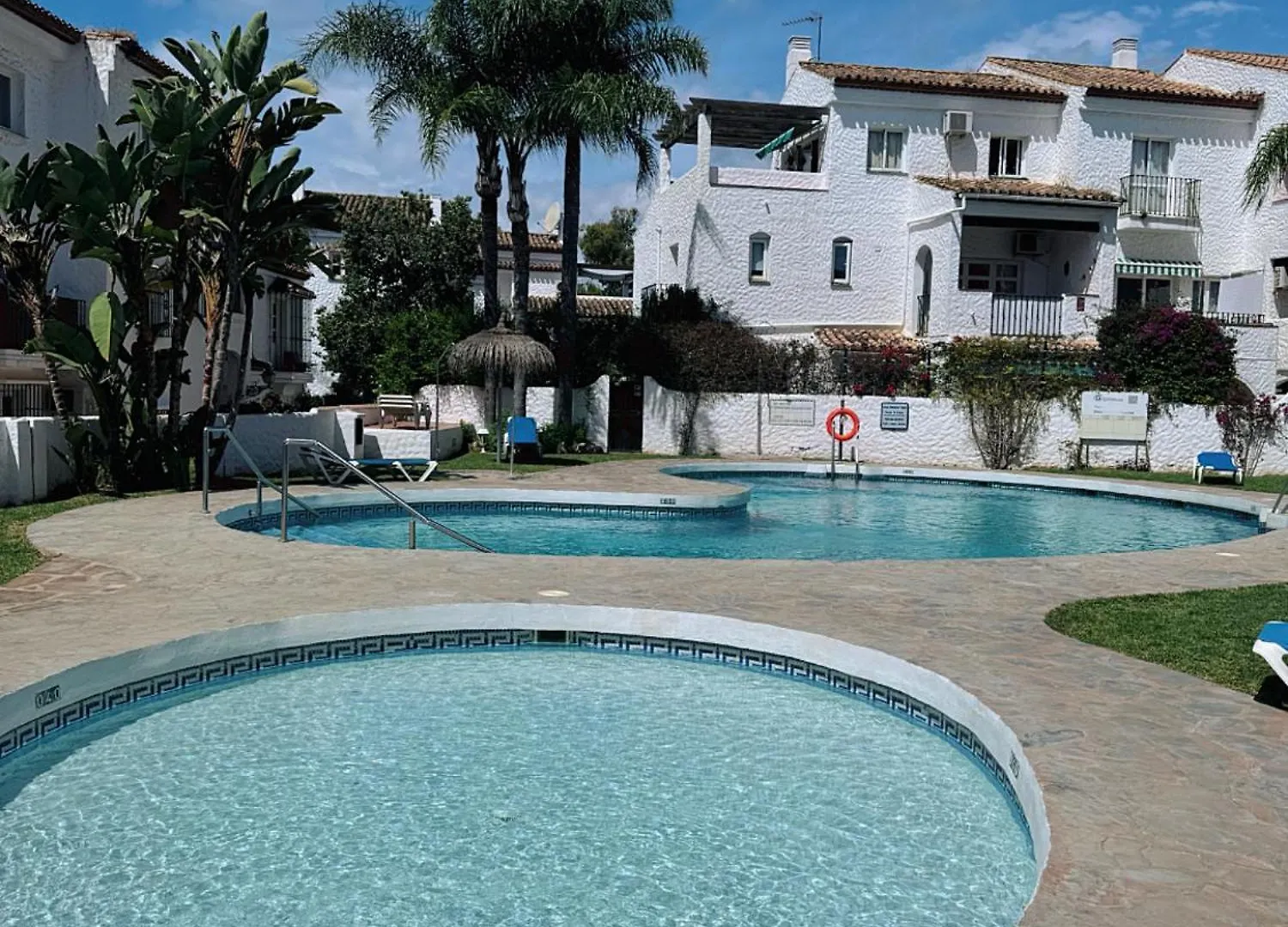 2 Bed Apartment In Benavista Estepona 0*,  Španělsko